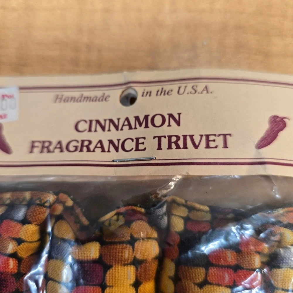 Cinnamon Fragrance Trivet and Hot Pad Mat Tea Coffee‎ Mug Holder Corn Vintage